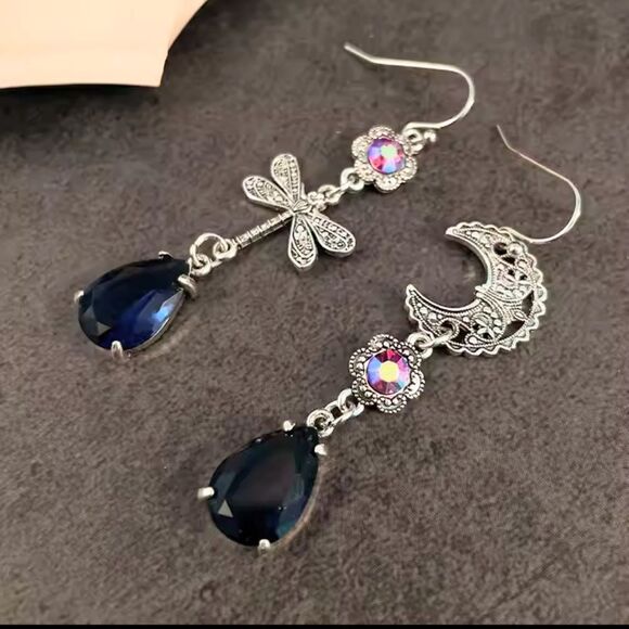 Earrings Women's Moon Dragonfly Teardrop Dangle New f9 - Picture 2 of 3